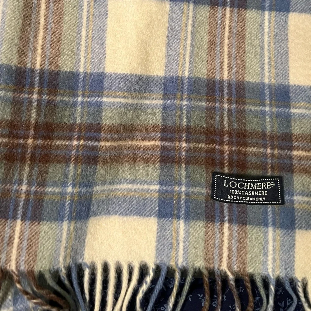 100% CASHMERE Plaid Fringe Scarf Blue Cream Brown Soft Luxe Winter Wrap EUC 2481